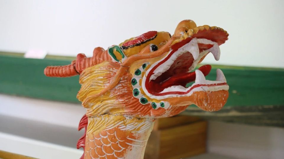 祭祀完毕, zm, 举行龙舟比