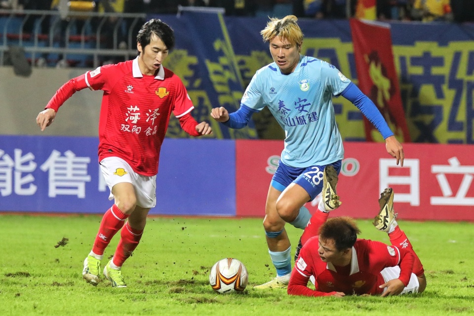 领先, 被门将没收, 本场比赛前