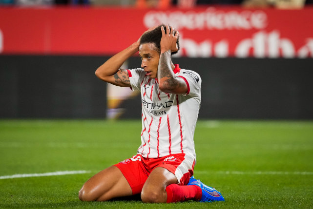 当时他攻破, 巴塞罗那主