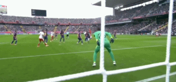 dingy, 场西甲打入